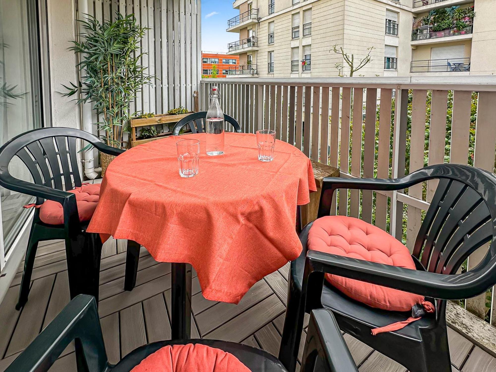 L'Escapade De Massy - Balcon, Place De Parking, Gares Rer B&C Et Tgv A 400M Exterior foto