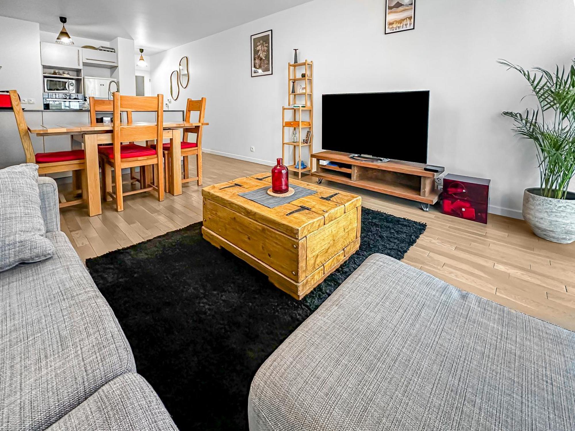 L'Escapade De Massy - Balcon, Place De Parking, Gares Rer B&C Et Tgv A 400M Exterior foto